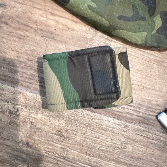 CAMO BUNDLE TANK,BELT,CUFF BRACELET & TOTE BAG - Picture 6 of 7